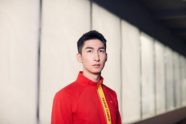 这部影片麦当娜出任女主角，瑞纳作导演。